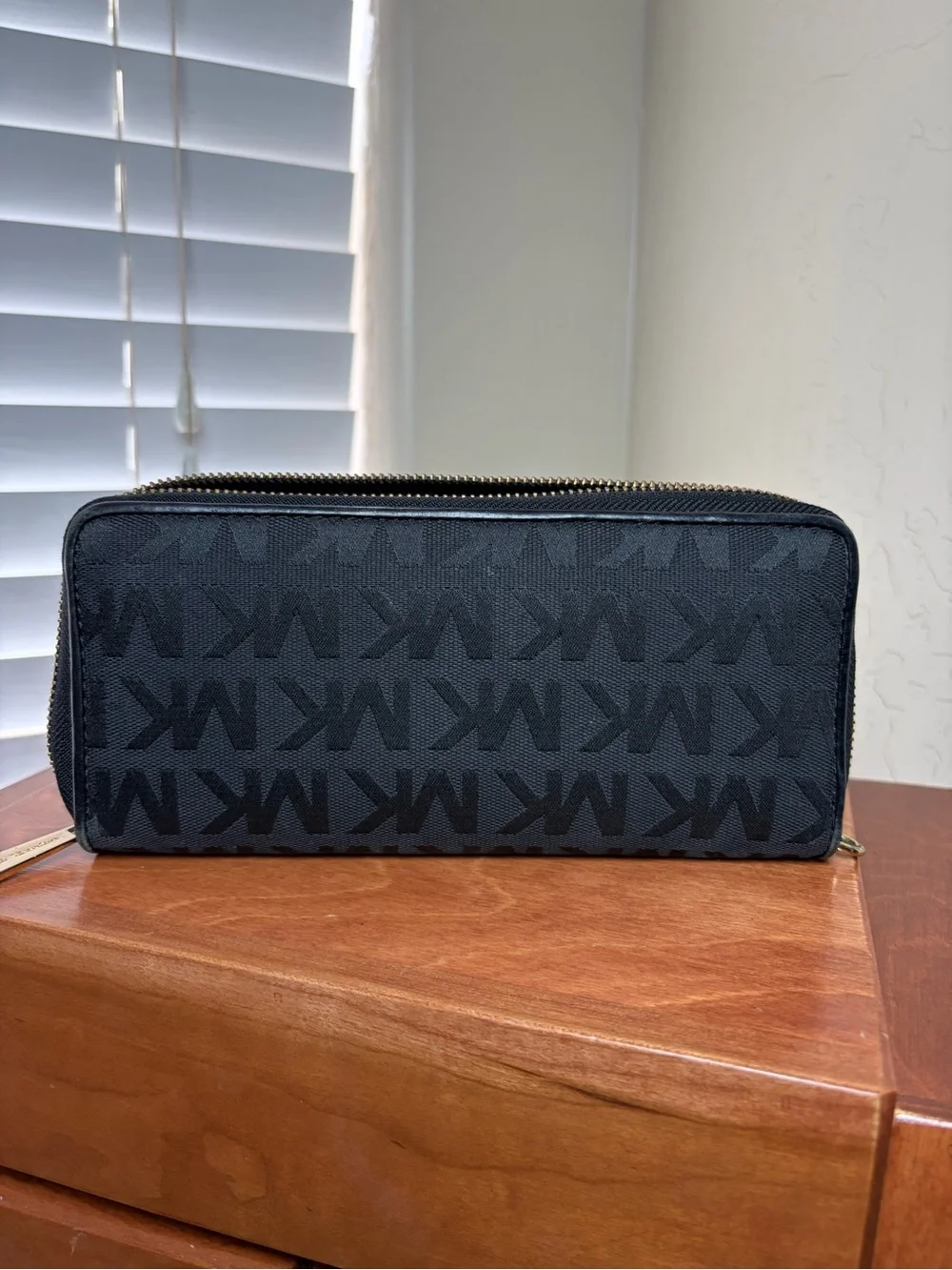 Michael Kors classic michael
